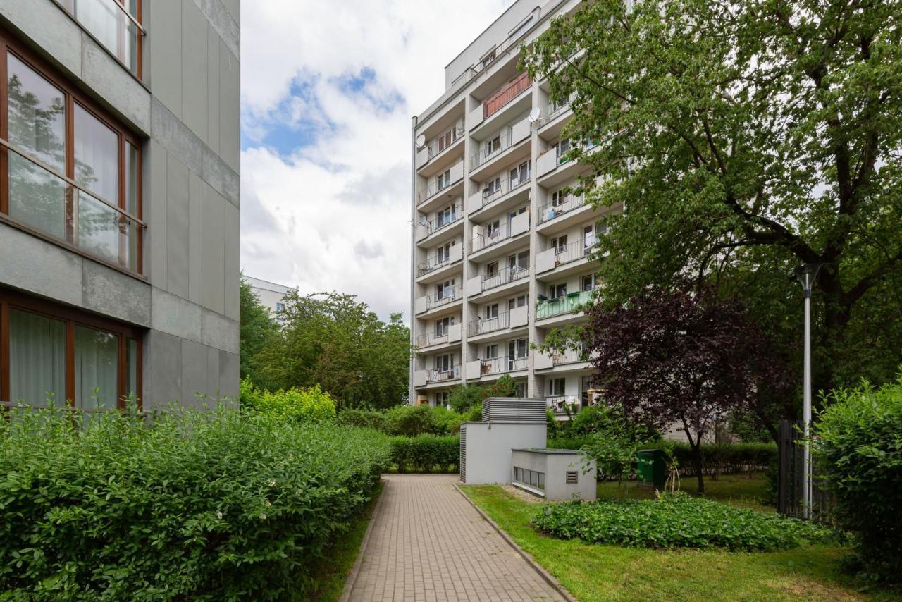 Central Apartment Solec Wilanowska By Noclegi Renters Varsavia Esterno foto